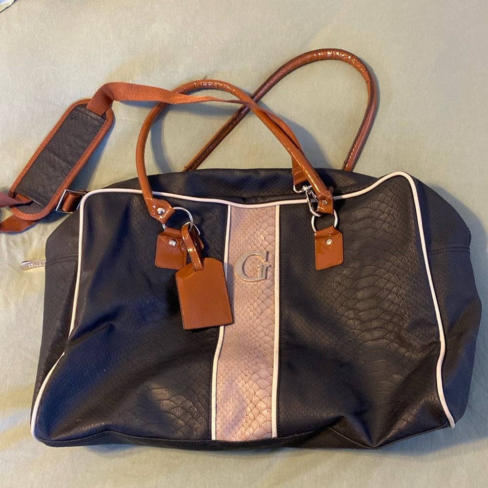 Guess overnight weekender bag